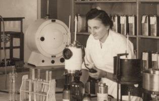 FUCHS laboratory in earlier times